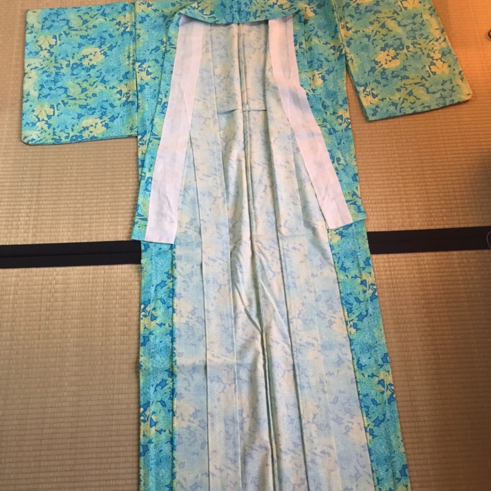 Traditional Japanese Wool Kimono